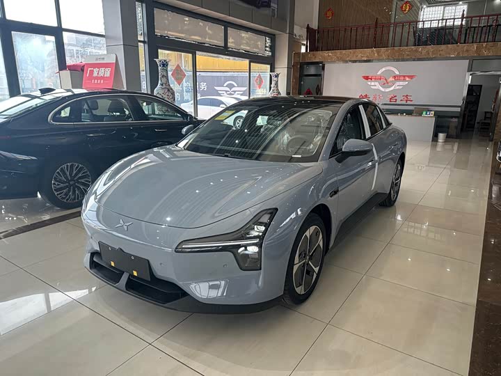 Фото 1 - XPeng Mona M03