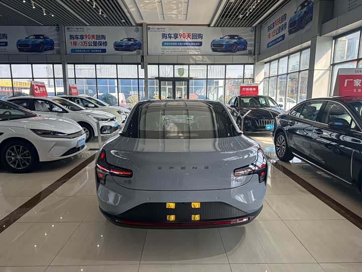 Фото 5 - XPeng Mona M03