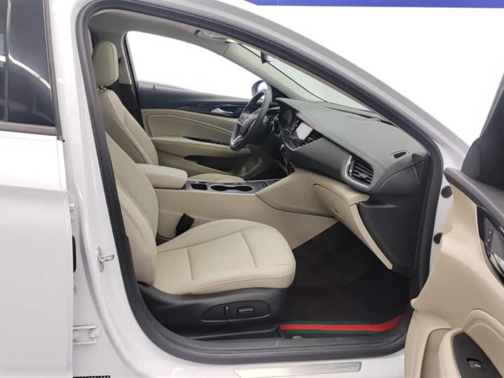 Фото 8 - Buick Regal