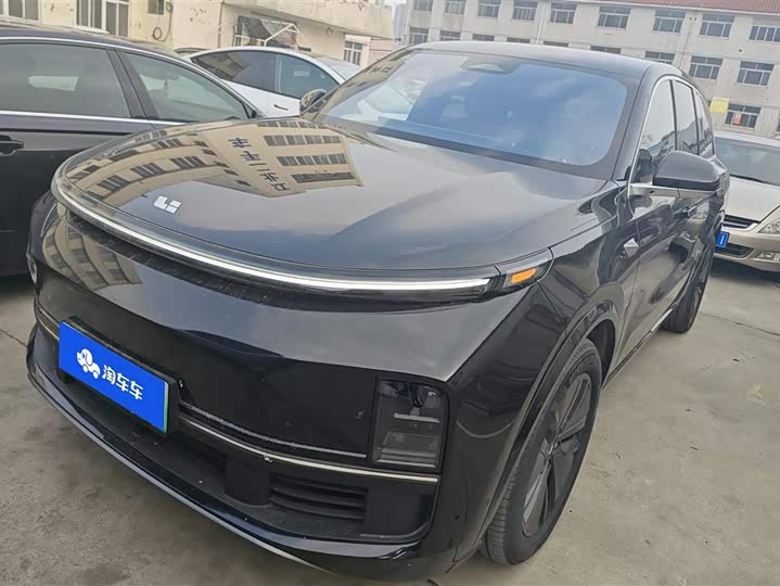 Фото 1 - LiXiang L8