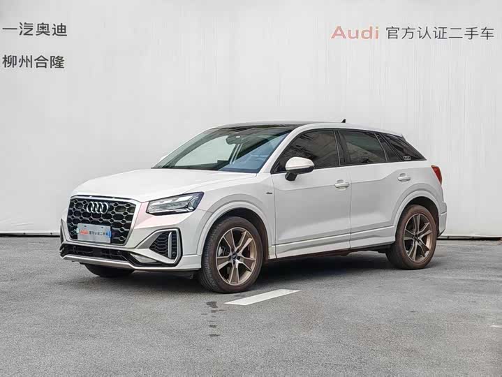 Фото 1 - Audi Q2L
