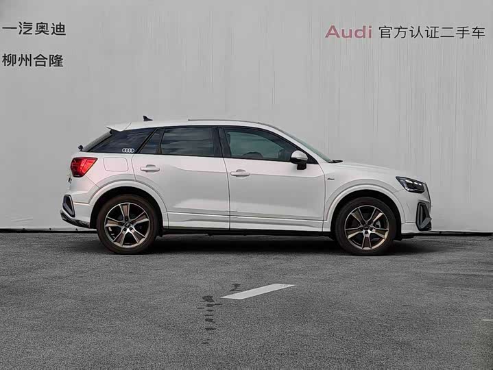 Фото 3 - Audi Q2L