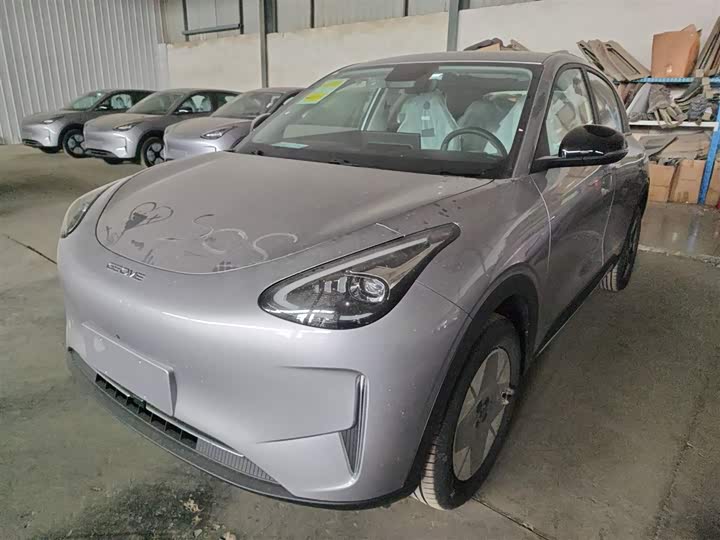 Фото 2 - Geely Galaxy Geome