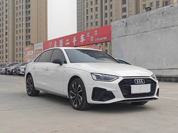 Фото 3 - Audi A4L