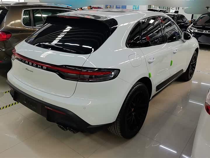 Фото 3 - Porsche Macan