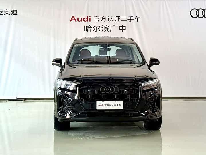 Фото 3 - Audi Q7