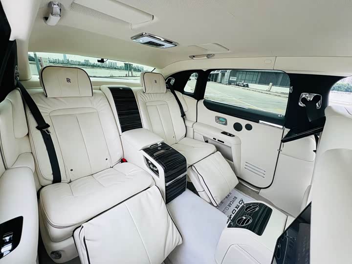 Фото 8 - Rolls-Royce Ghost