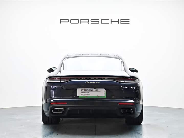 Фото 3 - Porsche Panamera Hybrid