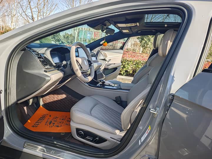 Фото 5 - BYD Han