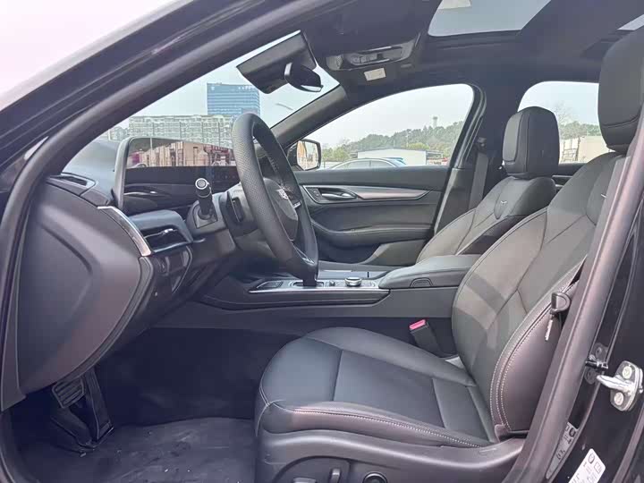 Фото 2 - Cadillac CT5