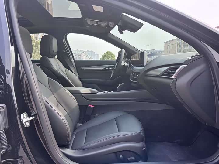 Фото 3 - Cadillac CT5