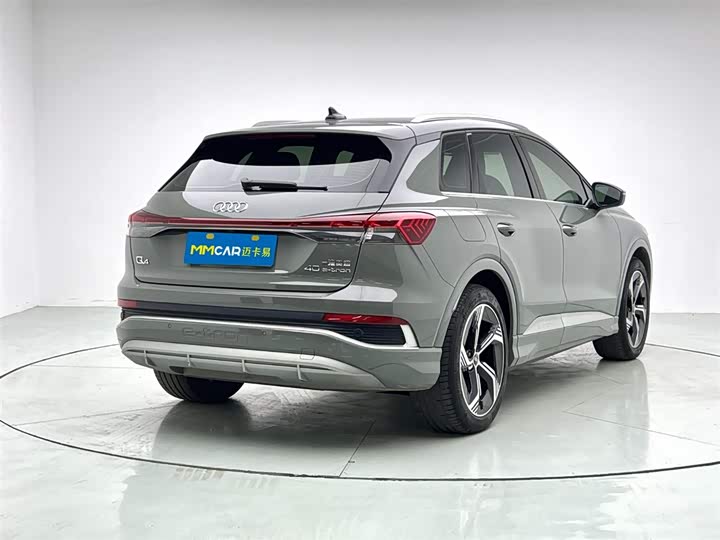 Фото 6 - Audi Q4 e-tron