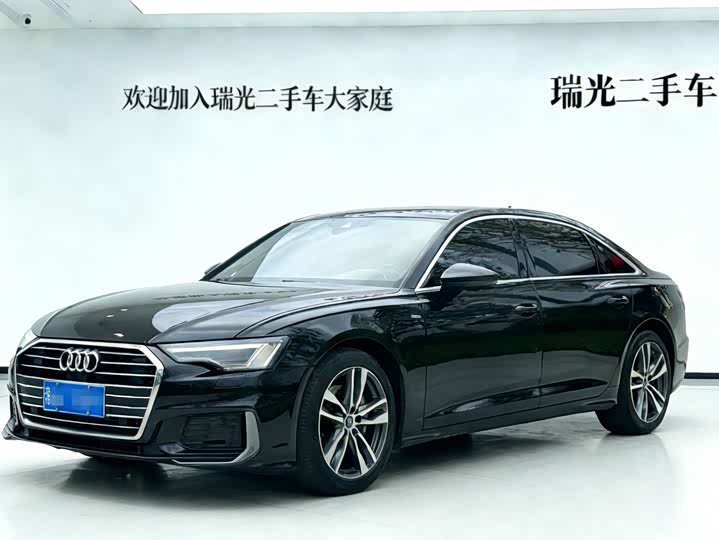 Фото 1 - Audi A6L