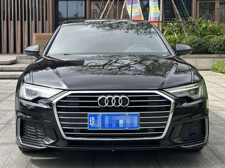 Фото 3 - Audi A6L