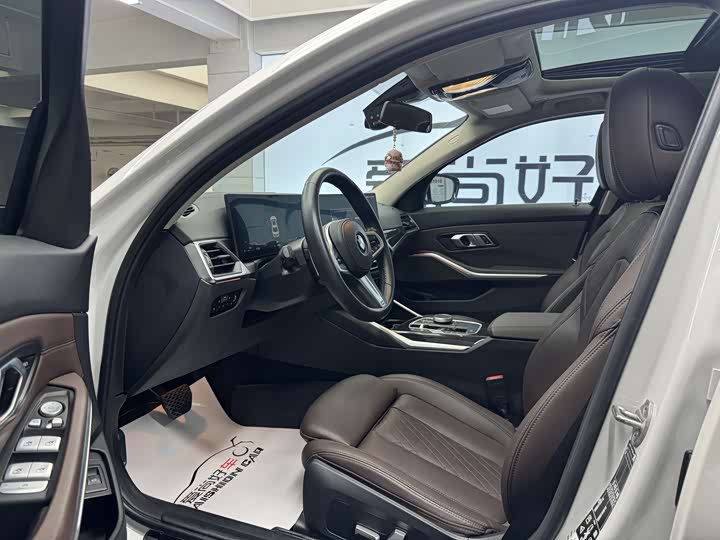 Фото 8 - BMW 3 Series