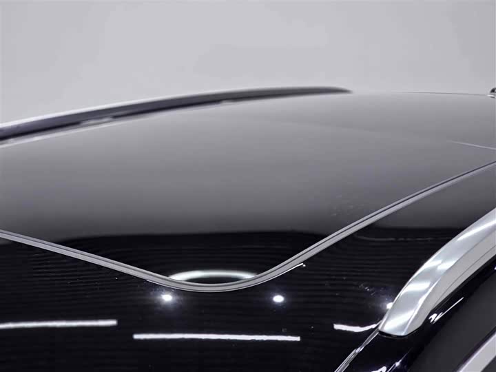 Фото 6 - Audi Q5L