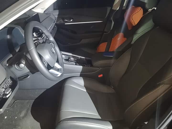 Фото 8 - Honda Accord