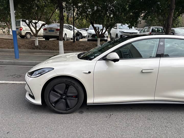 Фото 3 - IM motors L6