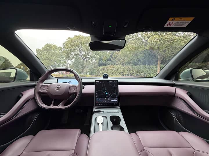 Фото 7 - Nio ET5T