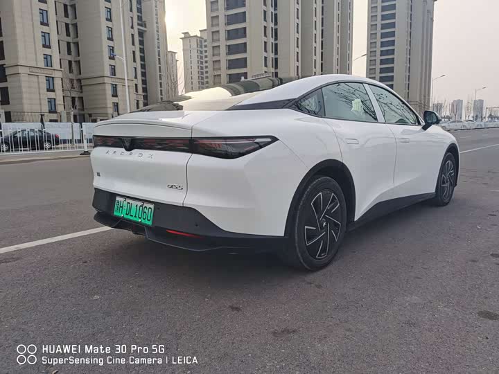 Фото 7 - BAIC Arcfox Alpha S5