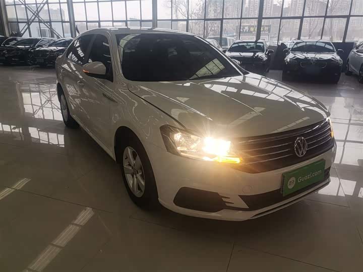 Фото 4 - Volkswagen Lavida