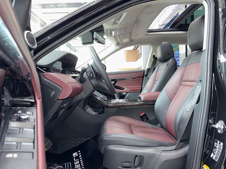 Фото 9 - Land Rover Range Rover Evoque L