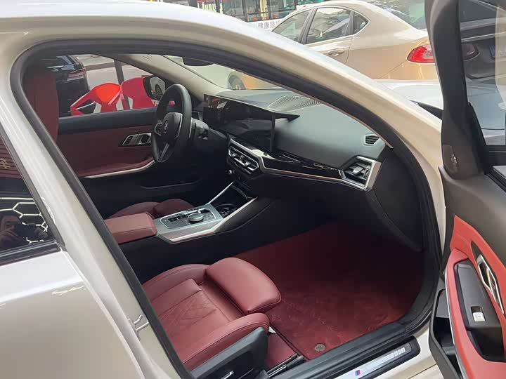 Фото 2 - BMW 3 Series