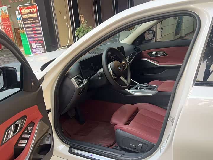 Фото 3 - BMW 3 Series