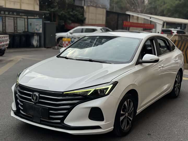 Фото 1 - Changan Eado Plus