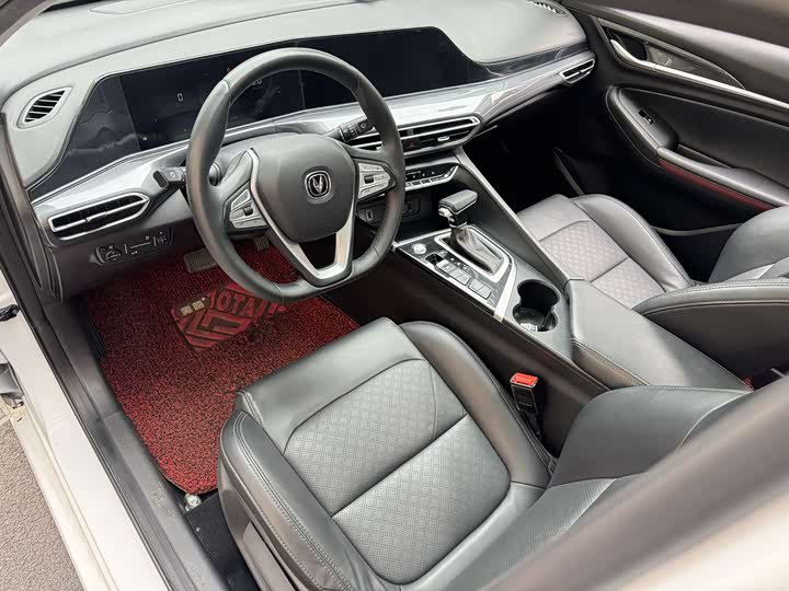 Фото 7 - Changan Eado Plus