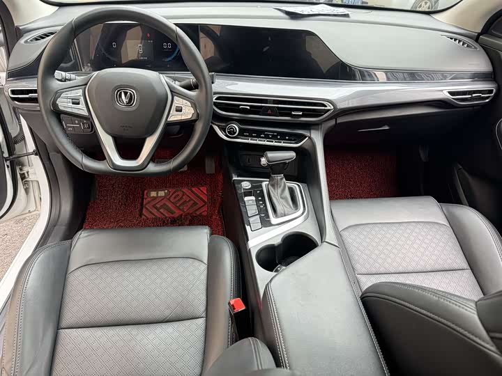 Фото 8 - Changan Eado Plus