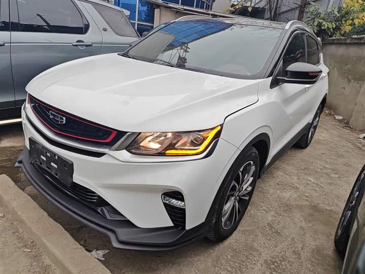 Фото 2 - Geely Coolray