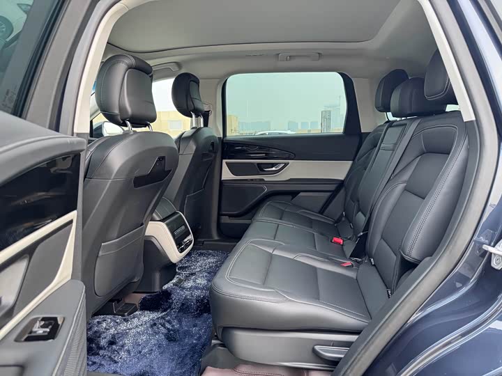 Фото 6 - Lincoln Nautilus