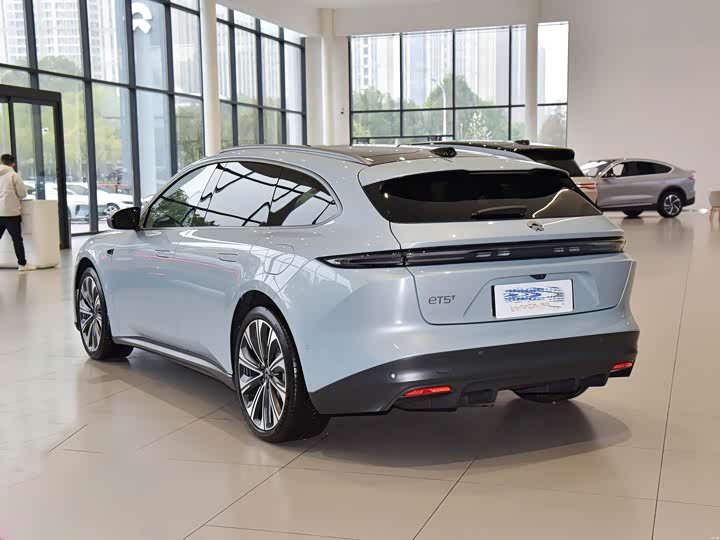 Фото 5 - Nio ET5T