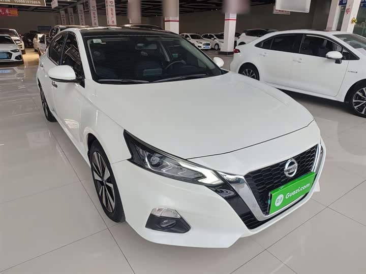 Фото 4 - Nissan Teana