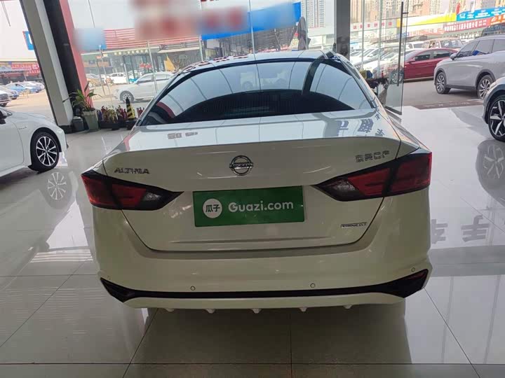 Фото 6 - Nissan Teana