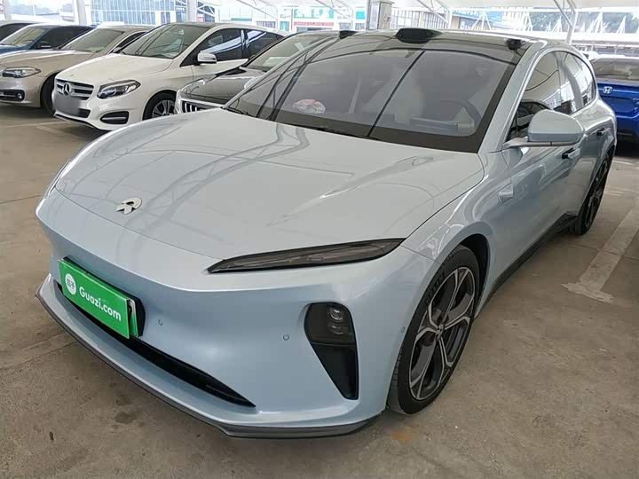 Фото 1 - Nio ET5T