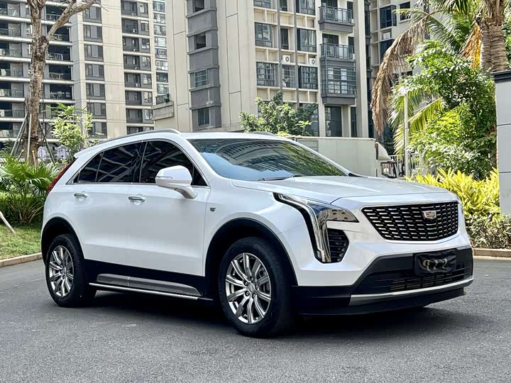 Фото 3 - Cadillac XT4