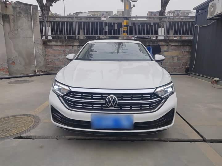 Фото 3 - Volkswagen Sagitar L