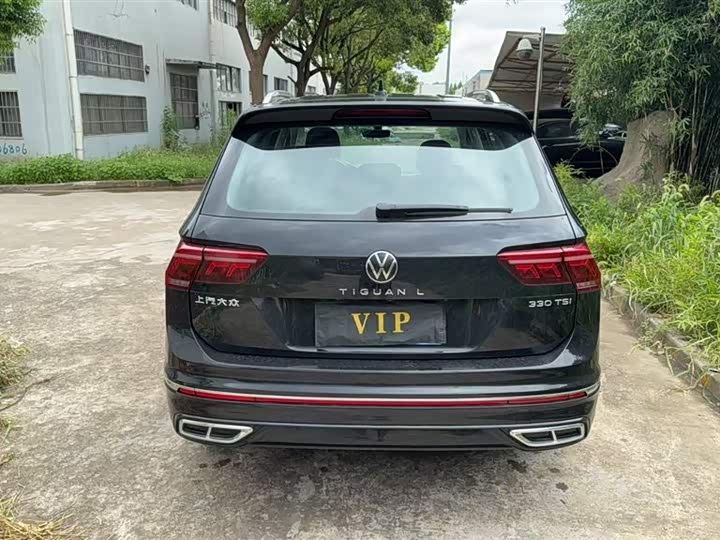 Фото 5 - Volkswagen Tiguan L Pro