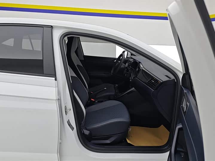 Фото 8 - Volkswagen Lavida