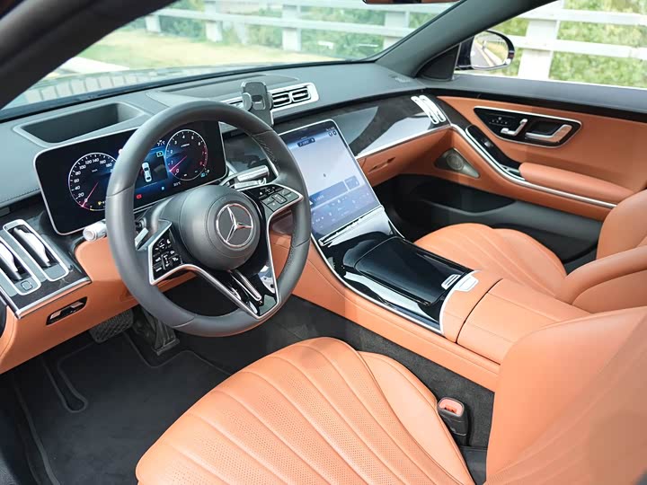 Фото 7 - Mercedes-Benz S-Class