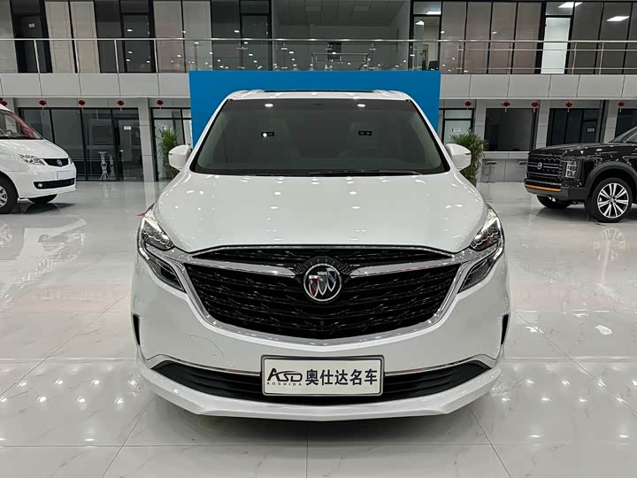 Фото 2 - Buick GL8 ES