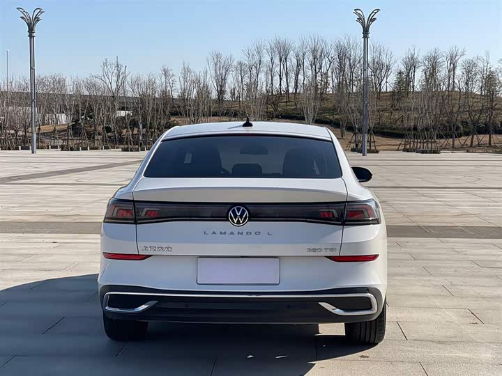 Фото 8 - Volkswagen Lamando L