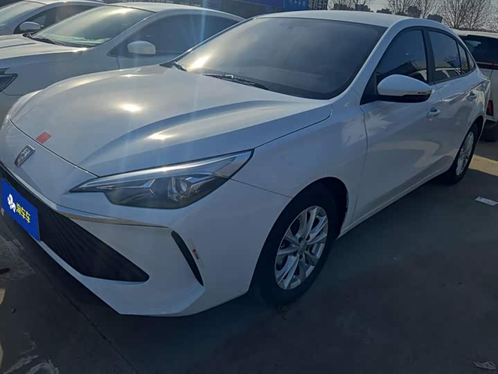 Фото 1 - Roewe i5