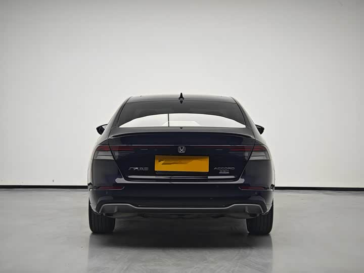 Фото 5 - Honda Accord