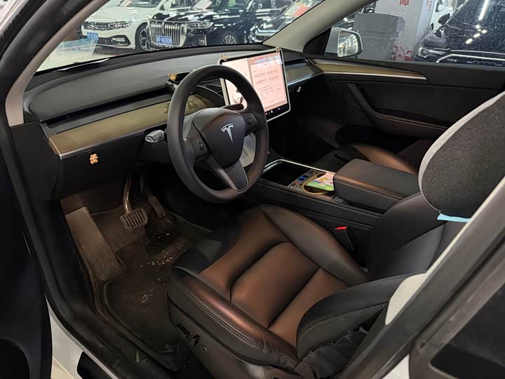 Фото 7 - Tesla Model Y