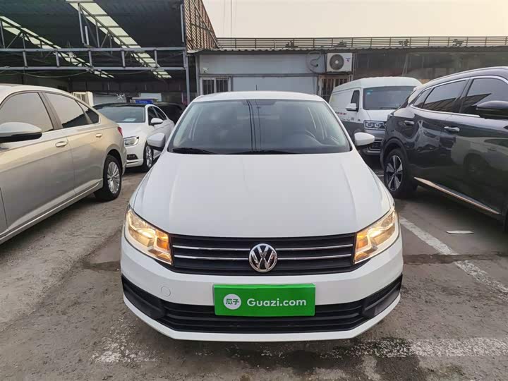 Фото 3 - Volkswagen Santana