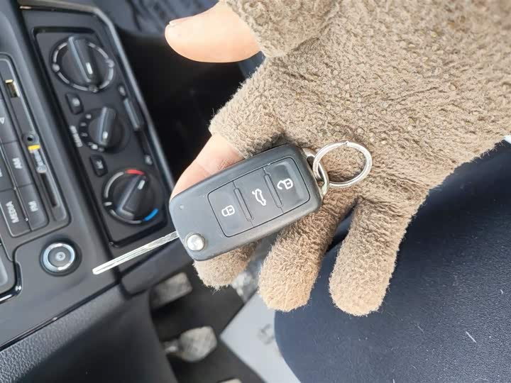 Фото 9 - Volkswagen Santana