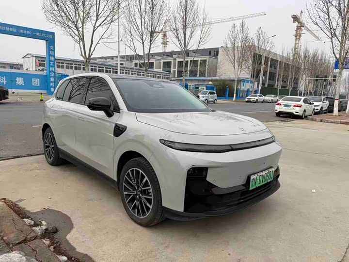 Фото 3 - Leapmotor B10